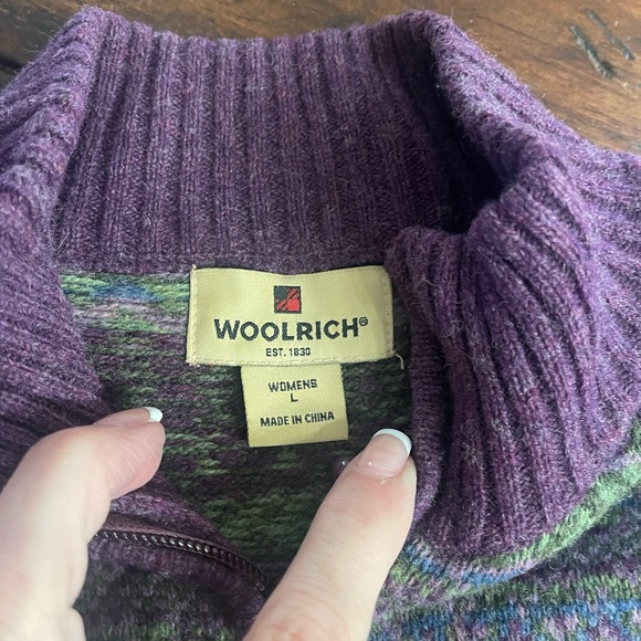 Woolrich sweater ~ large - Picture 3 of 3